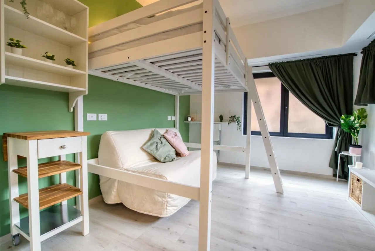 Apartment Suzzani 273 Milaan Italië